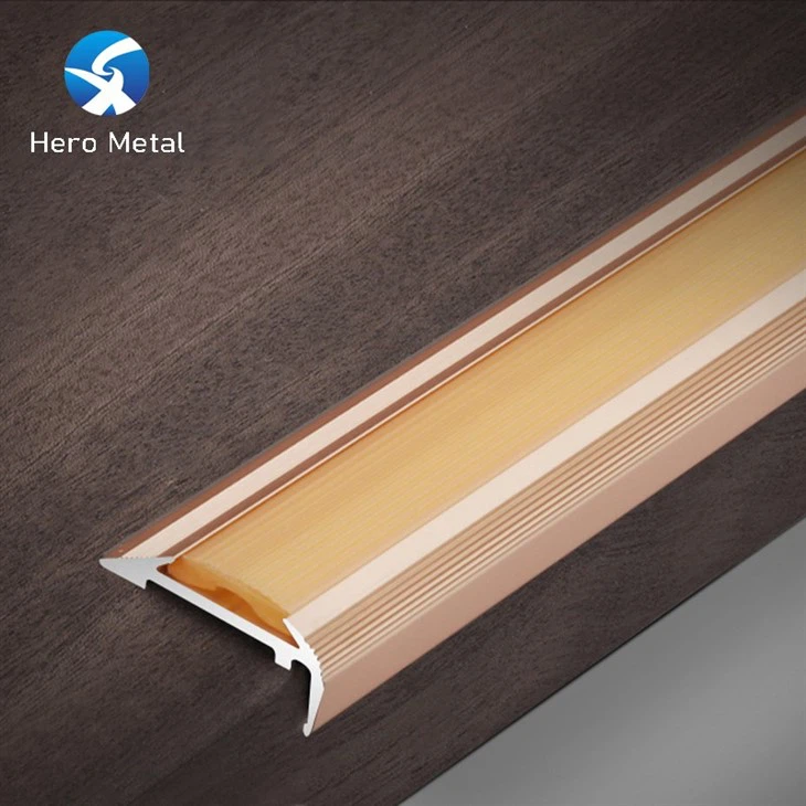 Flexible rubber stair nosing (5)